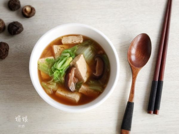 冬天当家的白菜炖豆腐