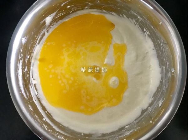 蓝莓芝士流心蛋糕