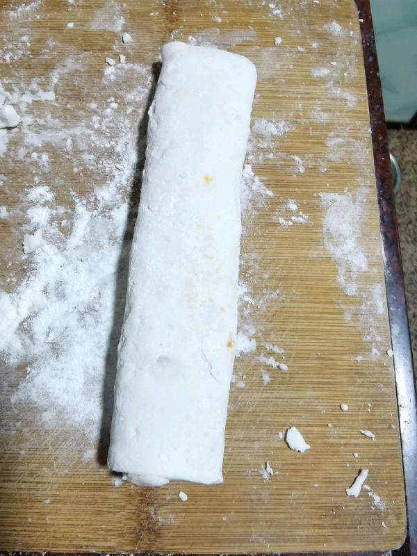 水晶红薯芝麻卷