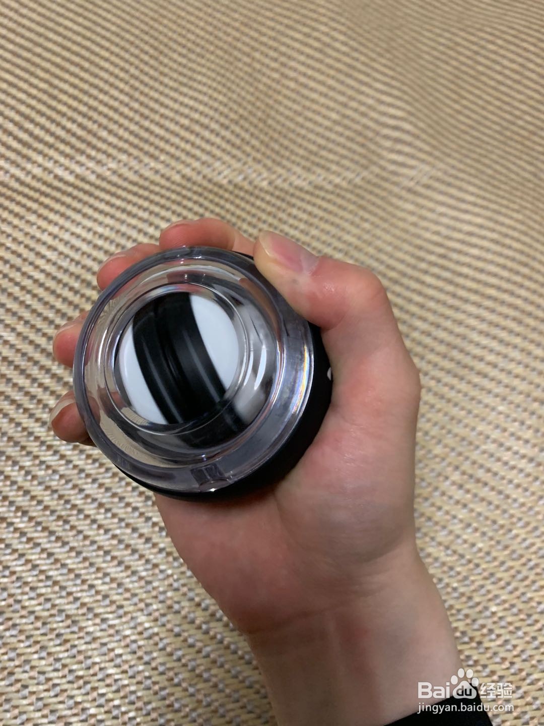 自启腕力球怎么启动