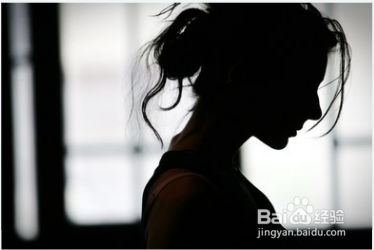 焦虑症的症状表现,如何克服焦虑情绪?