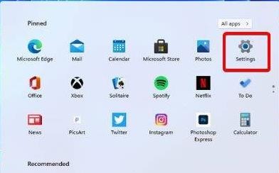 Win11没有看到操作中心怎么办？