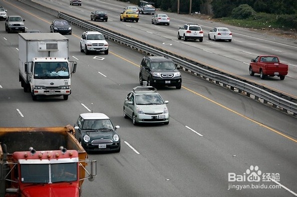 如何确保安全行车