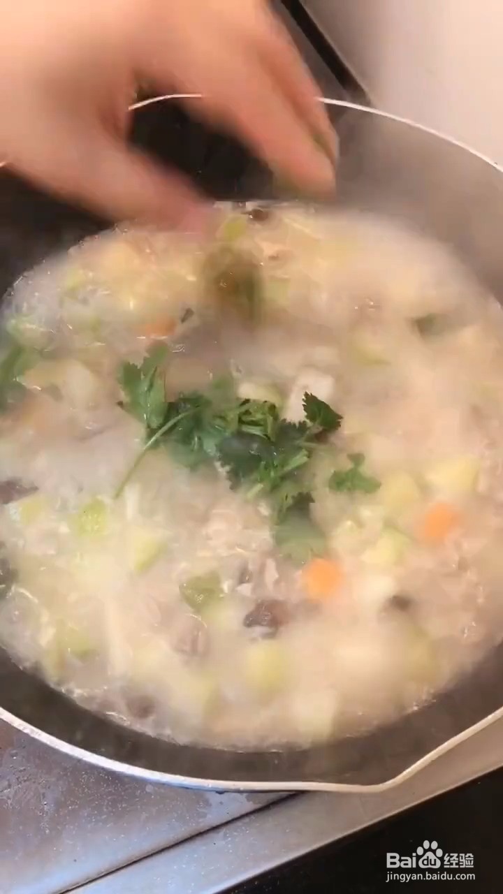 怎样在家正确自制味美的牛肉炖萝卜