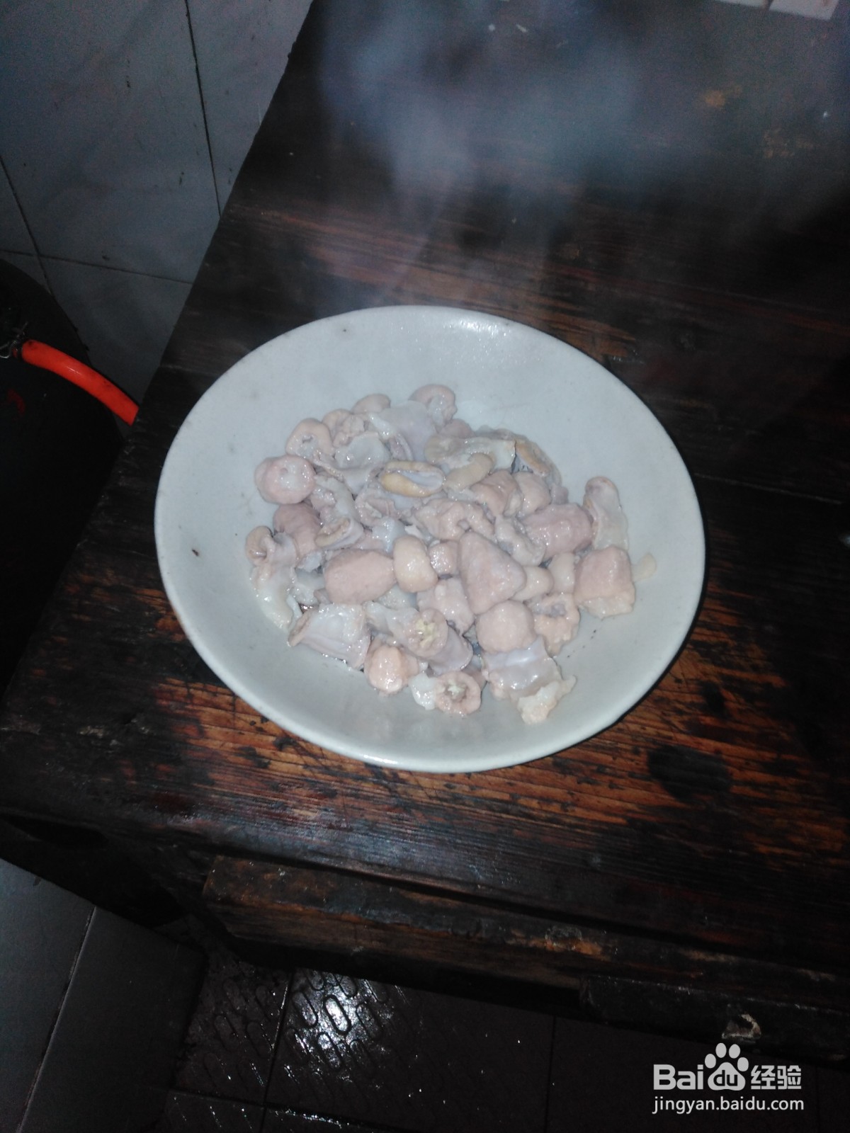 猪小肠如何炒凤尾菇？