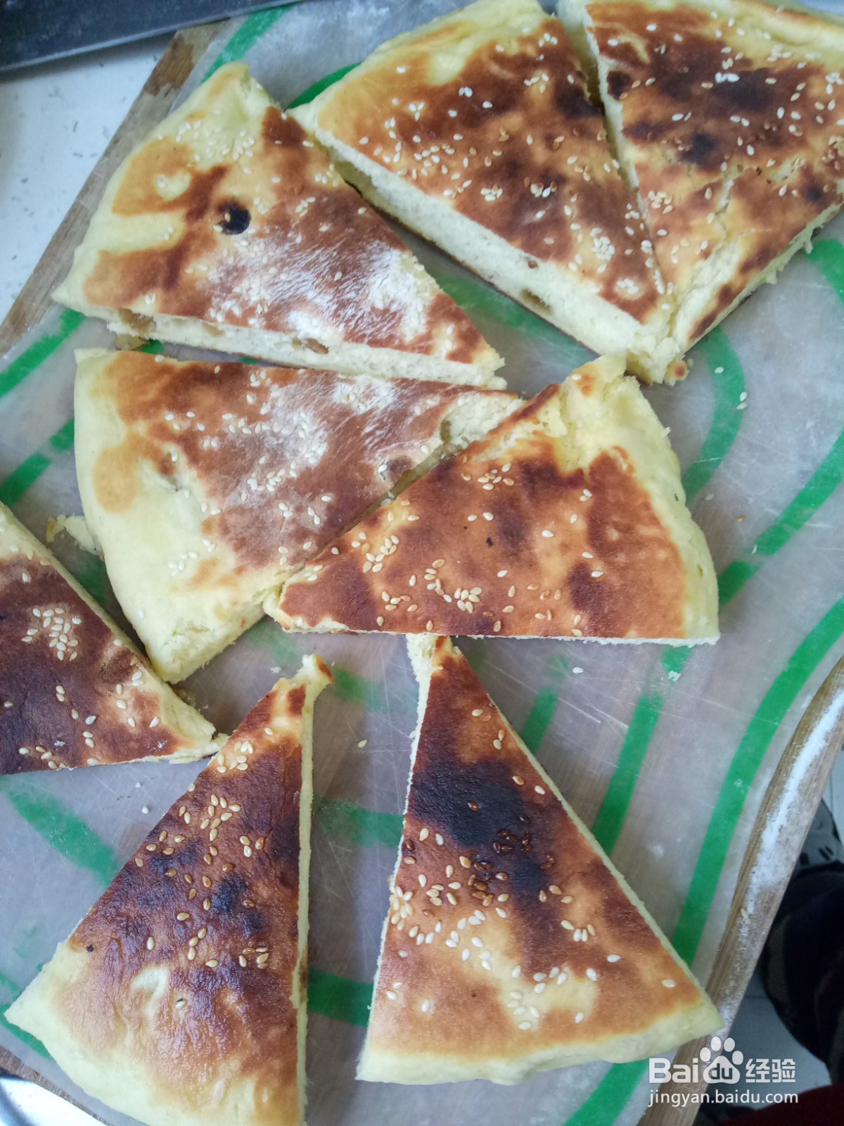 牛奶葡萄干玉米面饼
