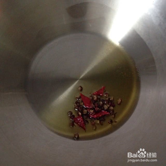 酸菜鲈鱼的做法