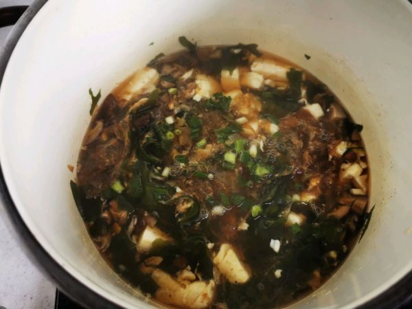 海带木鱼花豆腐寿喜烧