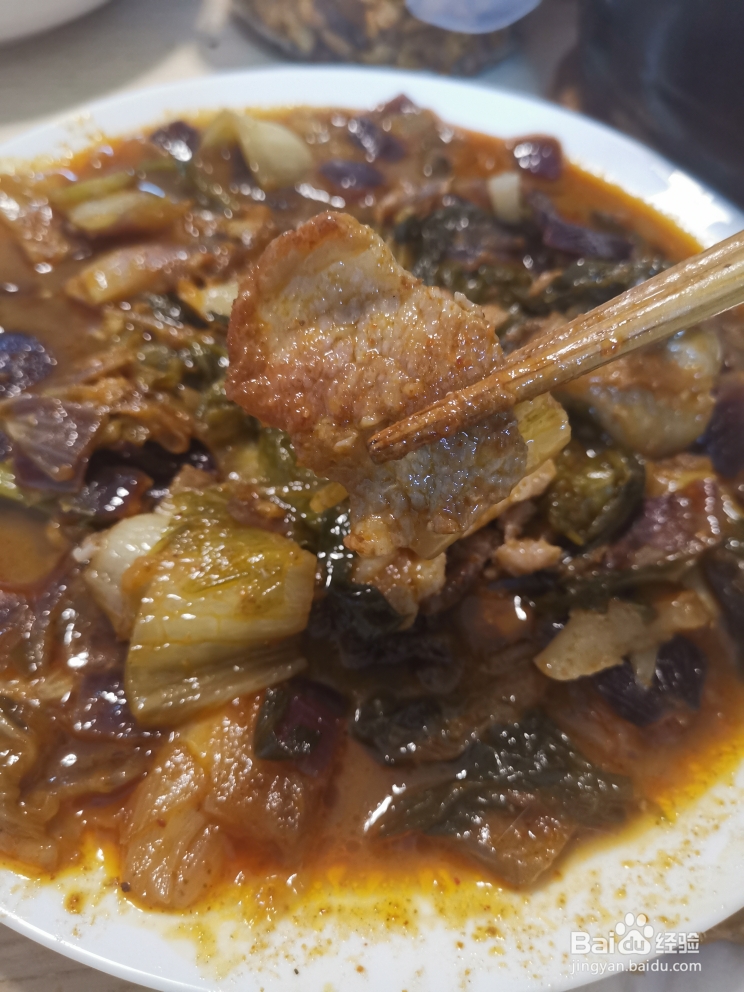 细腻美味的辣白菜五花肉