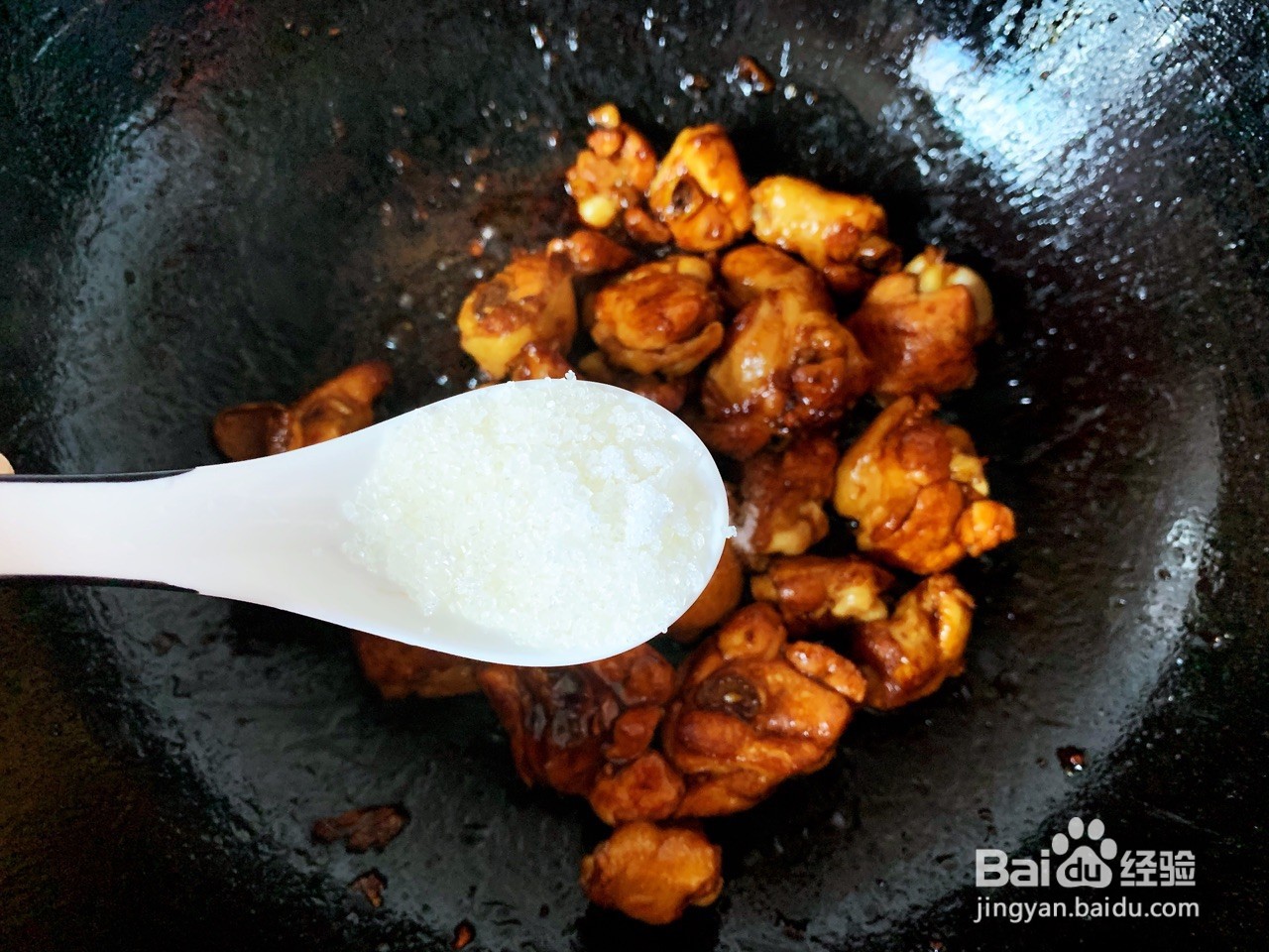 小炒鸡腿的做法