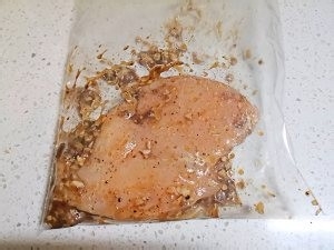 黑椒蒜香鸡胸肉