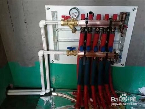 地暖管与分水器连接处漏水怎样处理