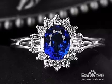 不同的情况选择不同的首饰搭配