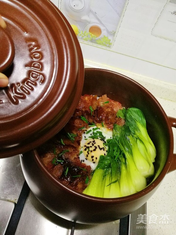广式腊肠砂锅煲仔饭