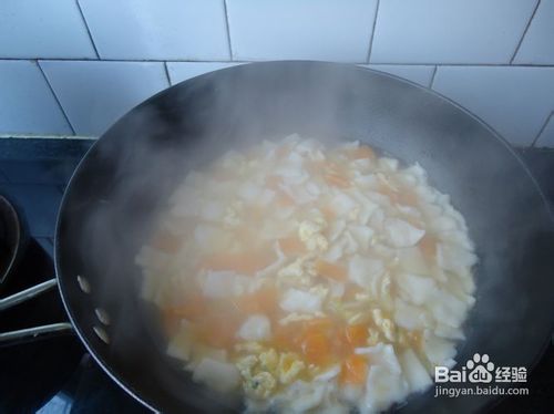 南瓜鸡蛋面片汤