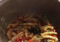 鱼香鸡爪的做法