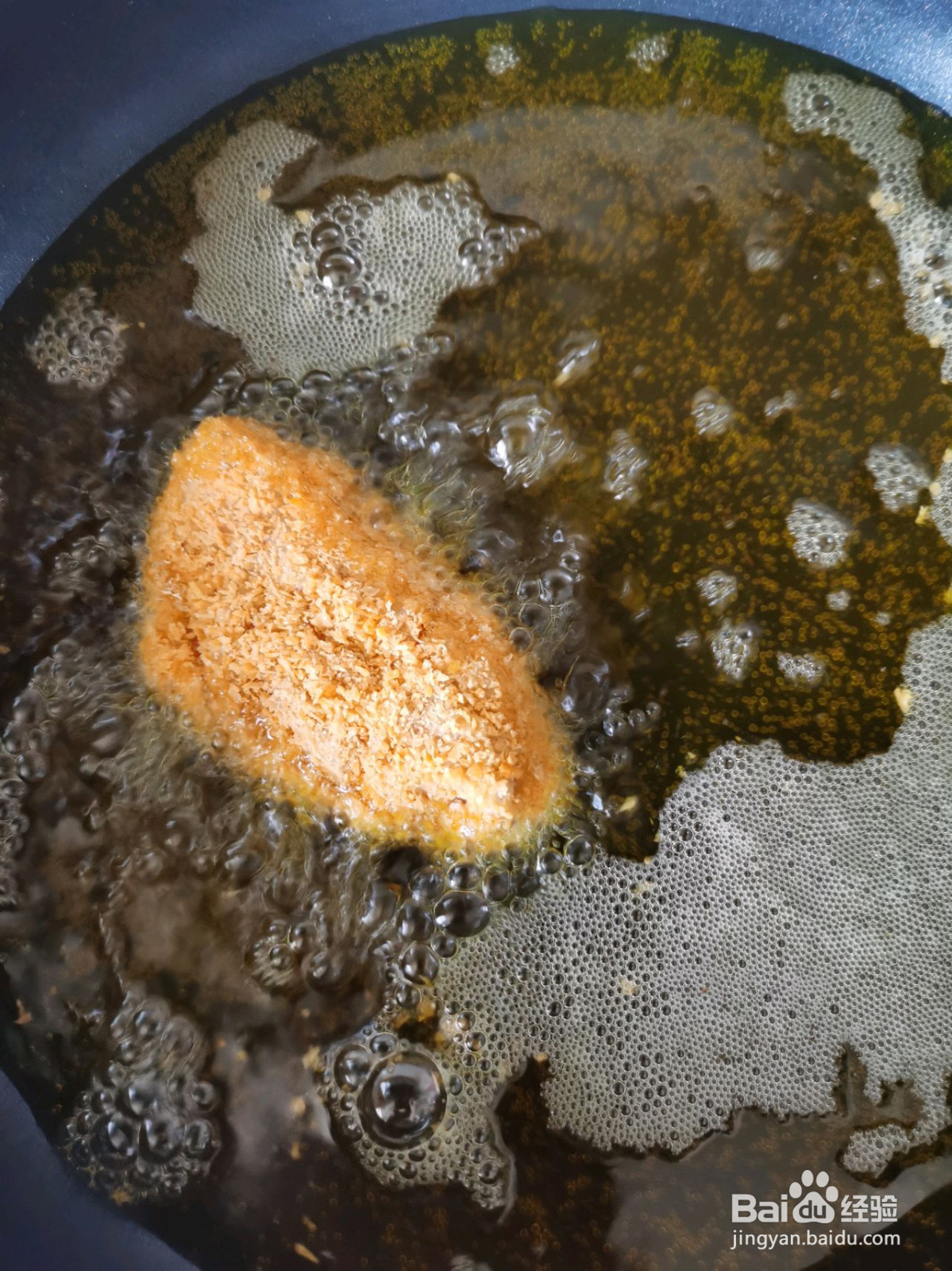 咸蛋黄焗鸡翅的做法
