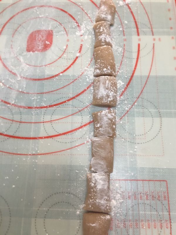 可爱小熊奥利奥雪梅娘