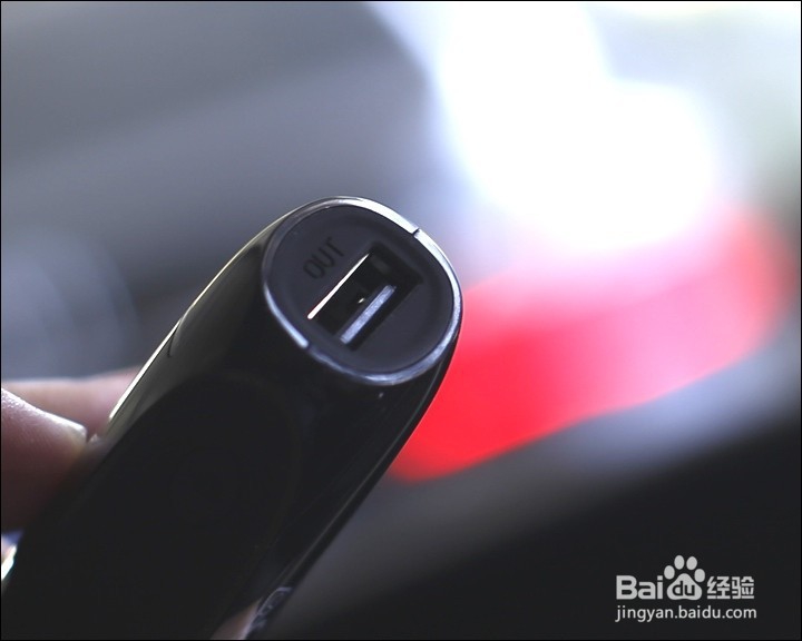 奥睿科R2000迷你款移动电源功能使用