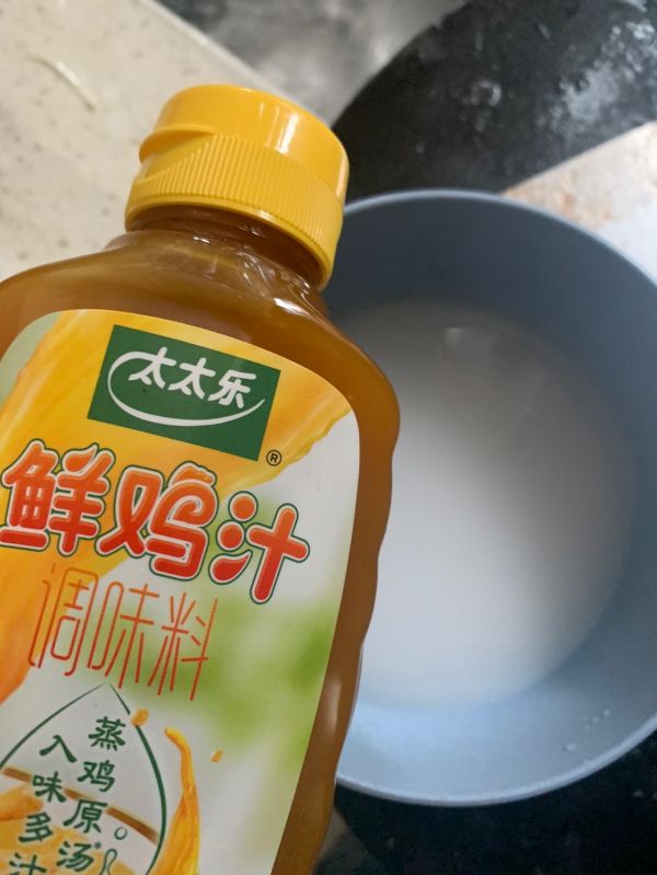 低脂金针菇豆腐鲜汤