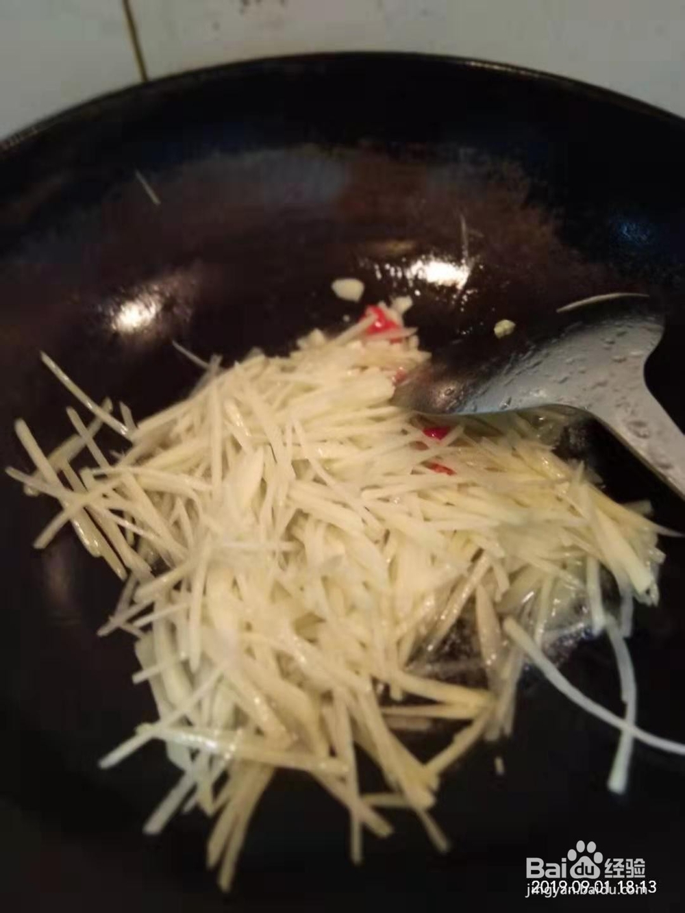 怎样炒的土豆丝又脆又好吃