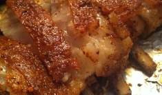 怎么做美味的蒜香孜然烤羊排