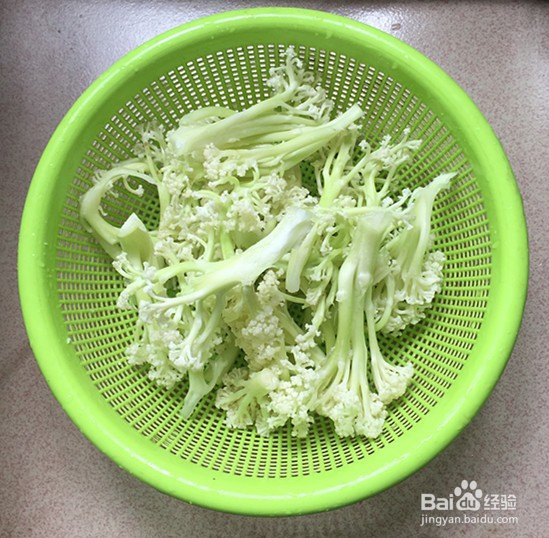 如何自制西红柿焖有机花菜