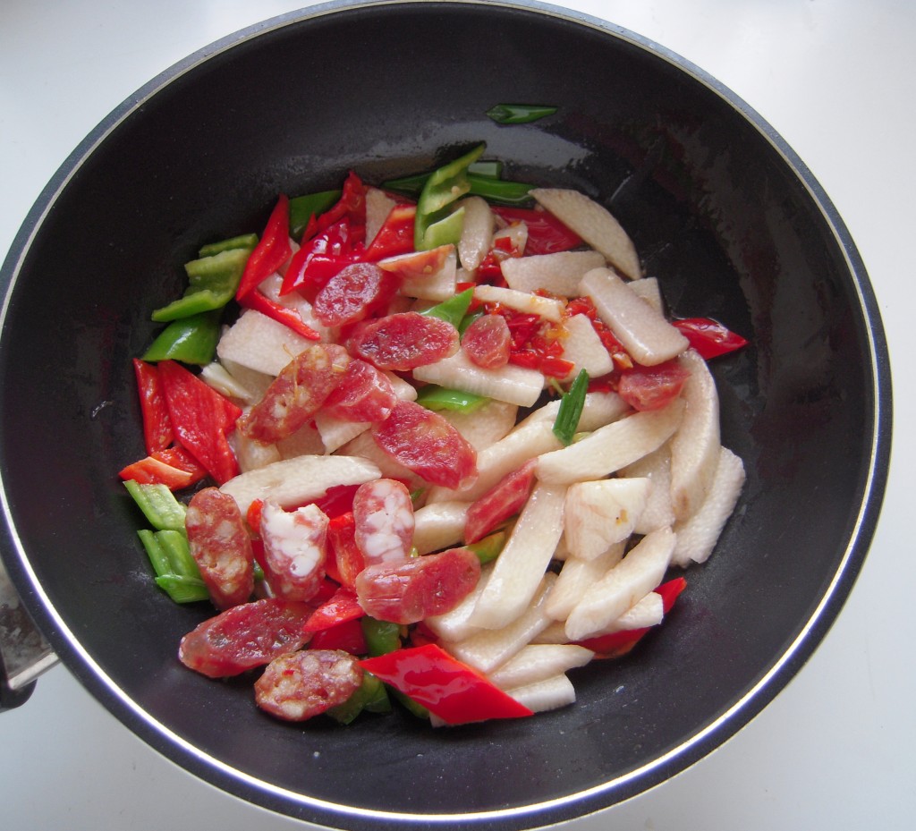山药炒腊味怎么做才美味,看完你就会了