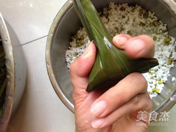 糖玫瑰绿豆糯米粽