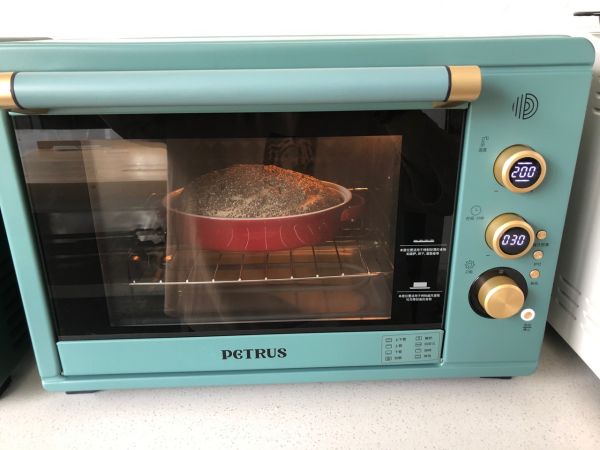 一次性发酵亚麻籽黑麦面包