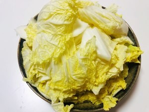 简单晚餐——醋溜白菜片的制作方法