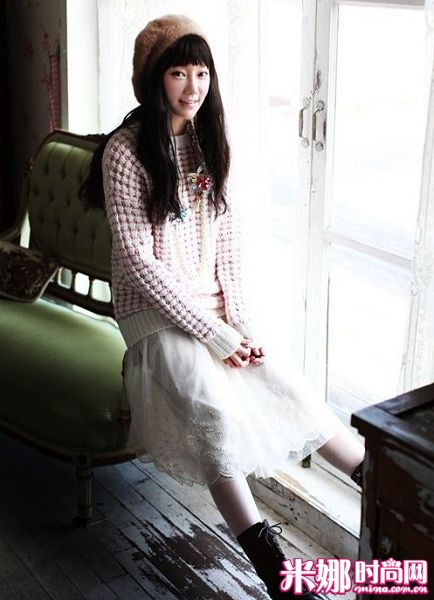 怎样在冬日穿出时髦混搭层次感