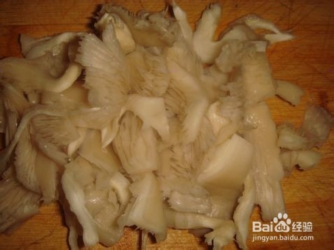 平菇烧青菜的家常做法