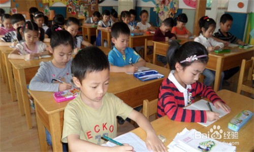 学生上课捣乱怎么办