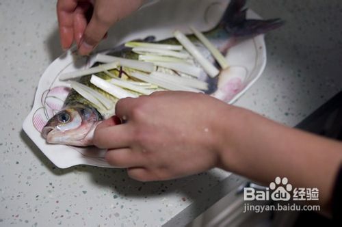 清蒸武昌鱼的家常做法