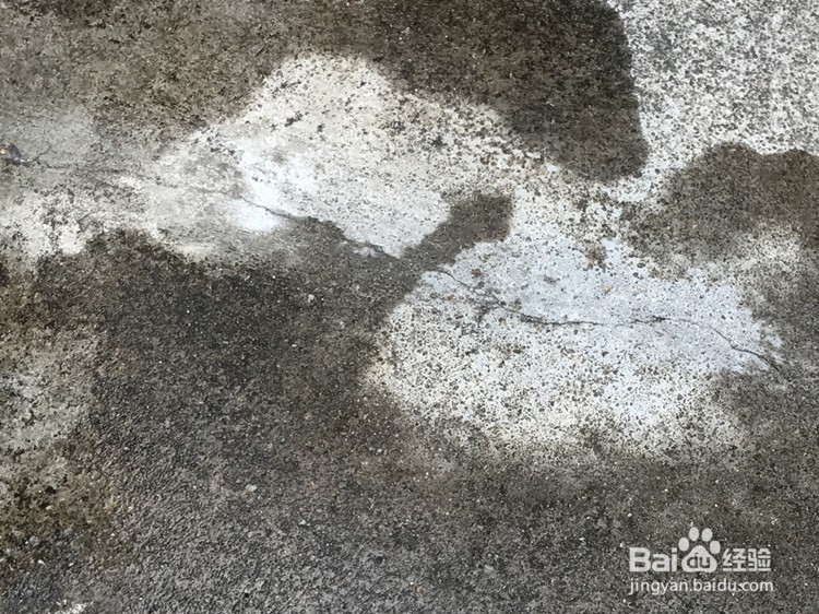 补漏老师傅告诉你楼顶补漏最好就是用天雨盾