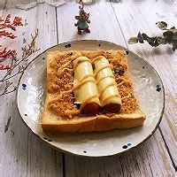 怎么做美味的香肠肉松吐司