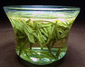 如何区别陈茶和新茶