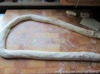 椒盐麻酱棋子烧饼的做法-（椒盐麻酱烧饼的做法窍门）[图]