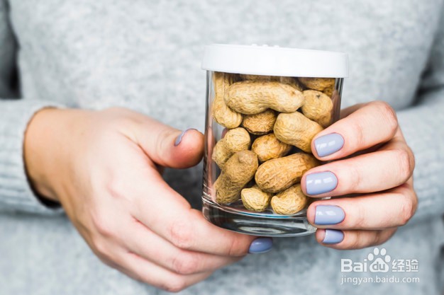 想丰胸的女性朋友，应该多吃些什么食物？