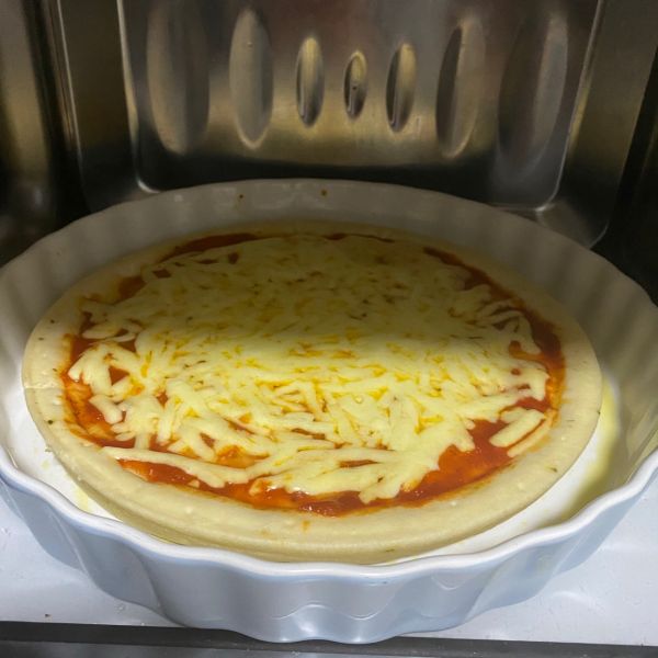 时蔬火腿海鲜披萨