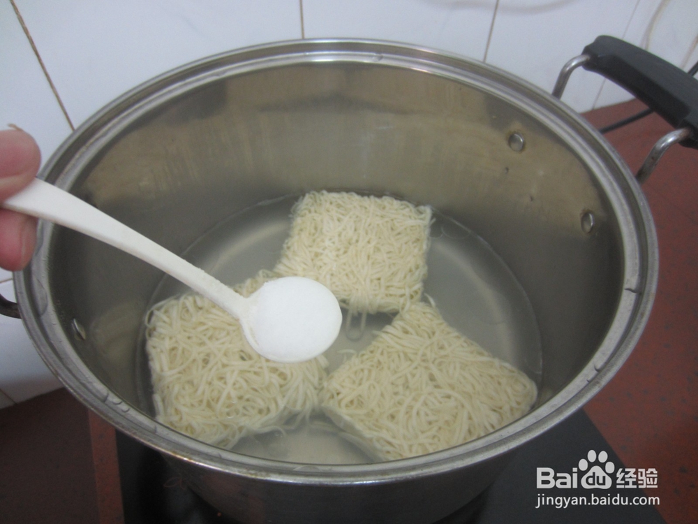 面条的做法——香菇肉丝面条