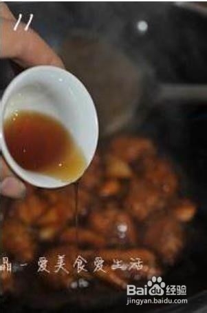 香气扑鼻、鲜嫩清甜的春笋三杯鸡