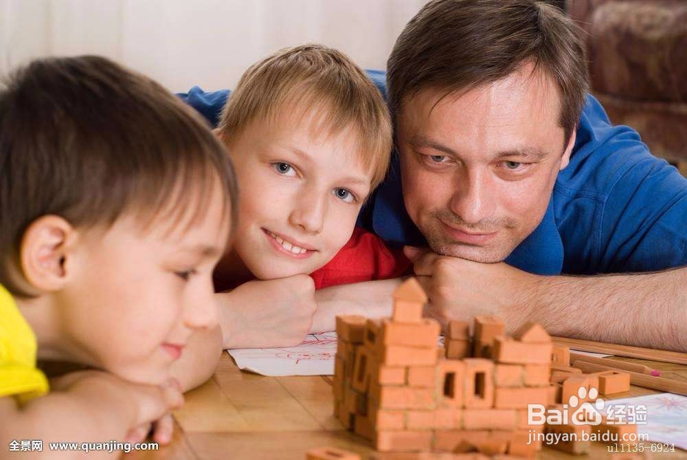 爸爸的哪些行为对孩子成长大有裨益?
