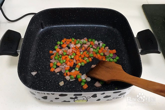 怎么做鲜虾菠萝炒饭