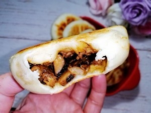 酱肉香菇面饼的攻略