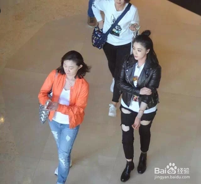 微胖穿衣搭配微胖美衣微胖女生怎么穿衣服好看