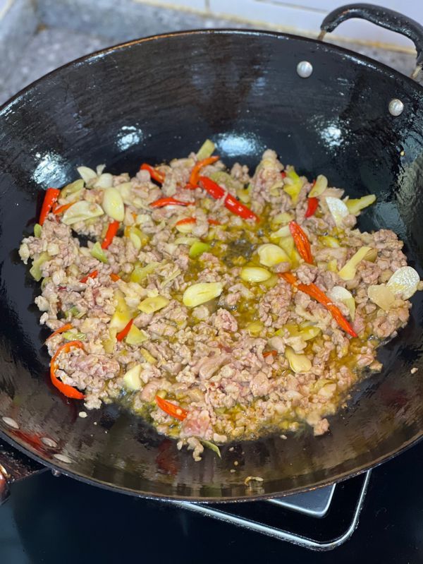 青椒肉沫炒茄子