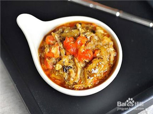 水晶蟹粉小笼包