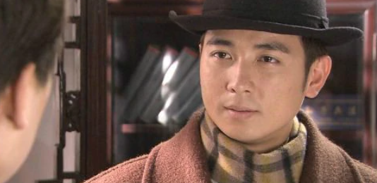 《爱无悔》电视剧演员表介绍是什么